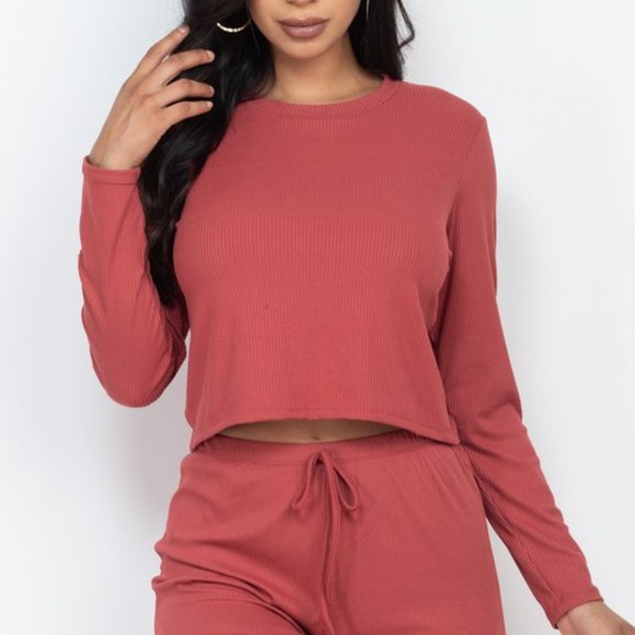 2 piece long sleeve short set - Picture 3 of 3